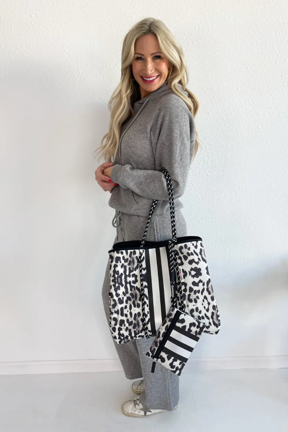 Annabella Large Striped Neoprene Tote