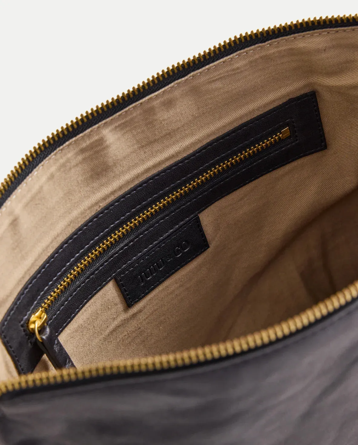 AUGUSTA CROSSBODY | BLACK