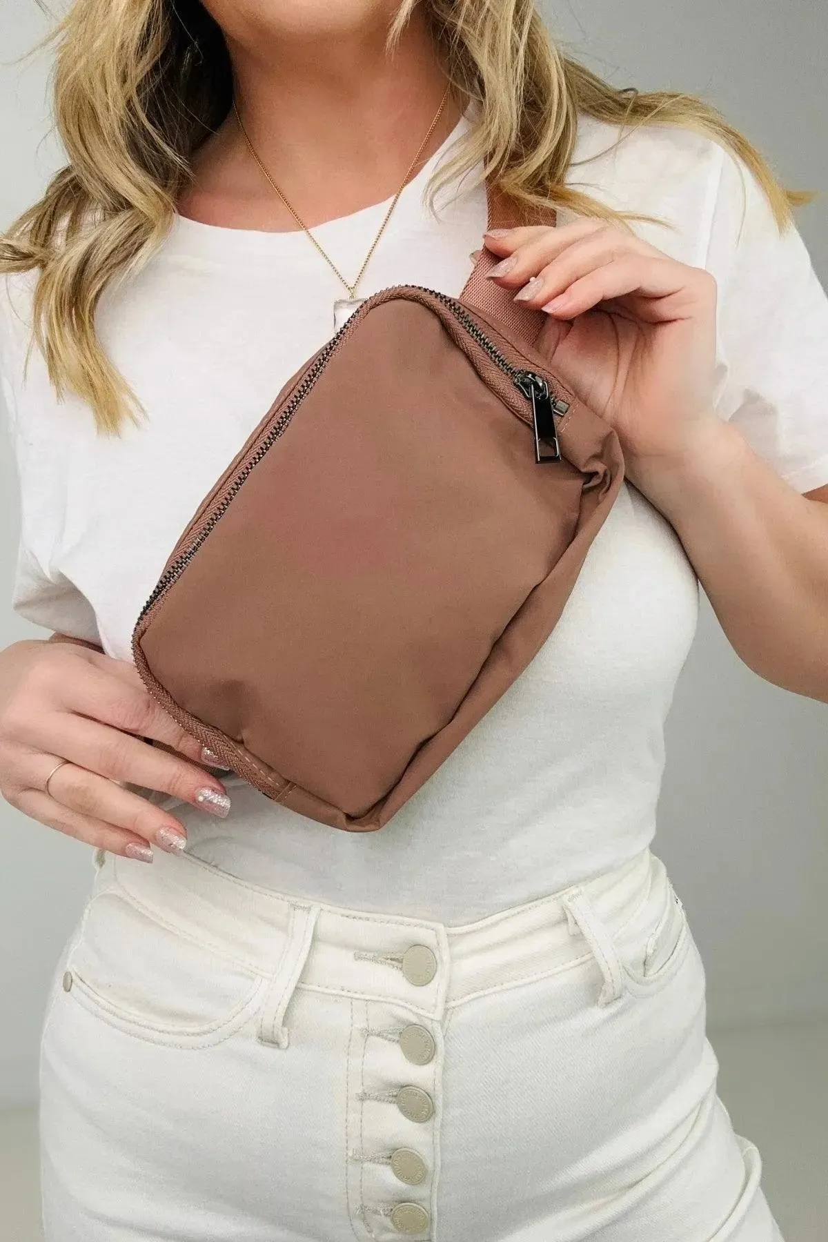 Best Sporty Belt Bag For Everyday