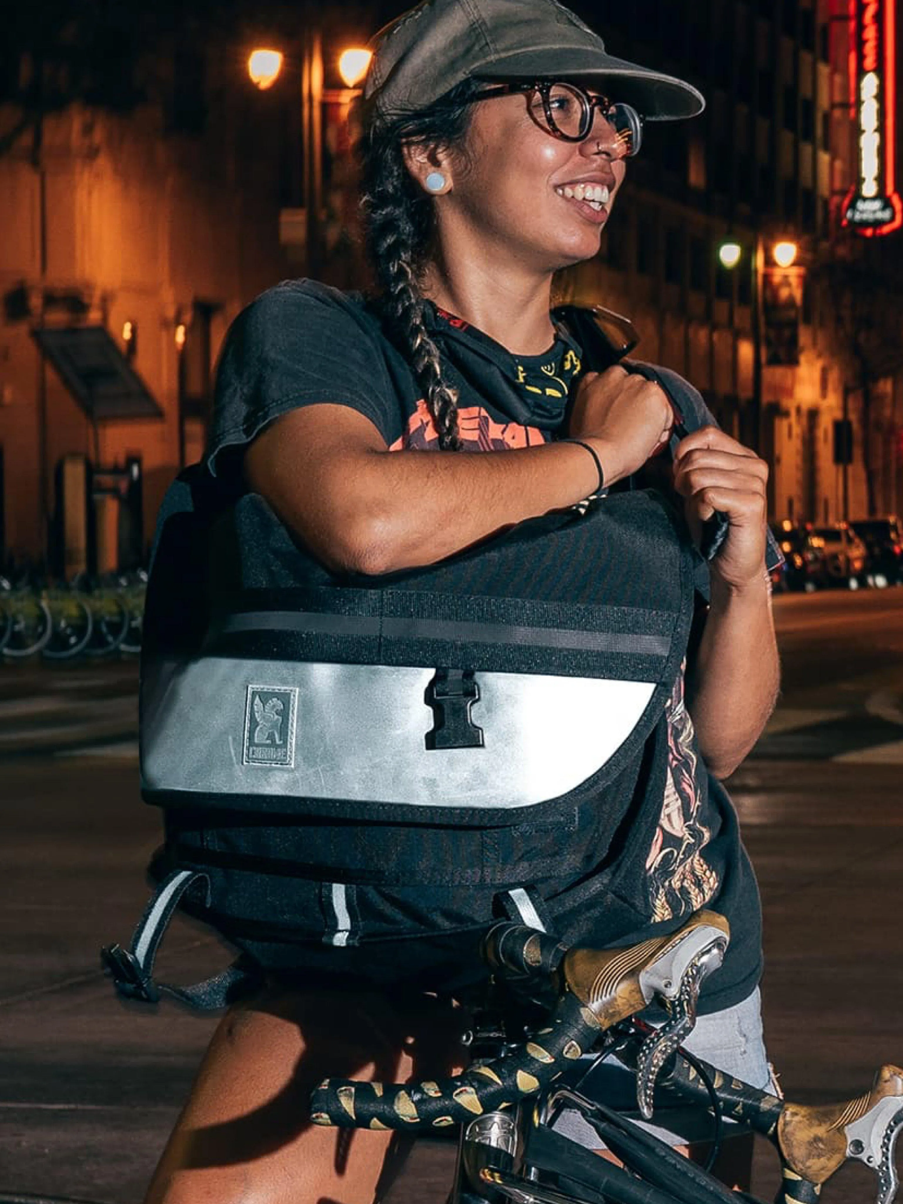 Chrome Industries Citizen Messenger Bag Night Reflective