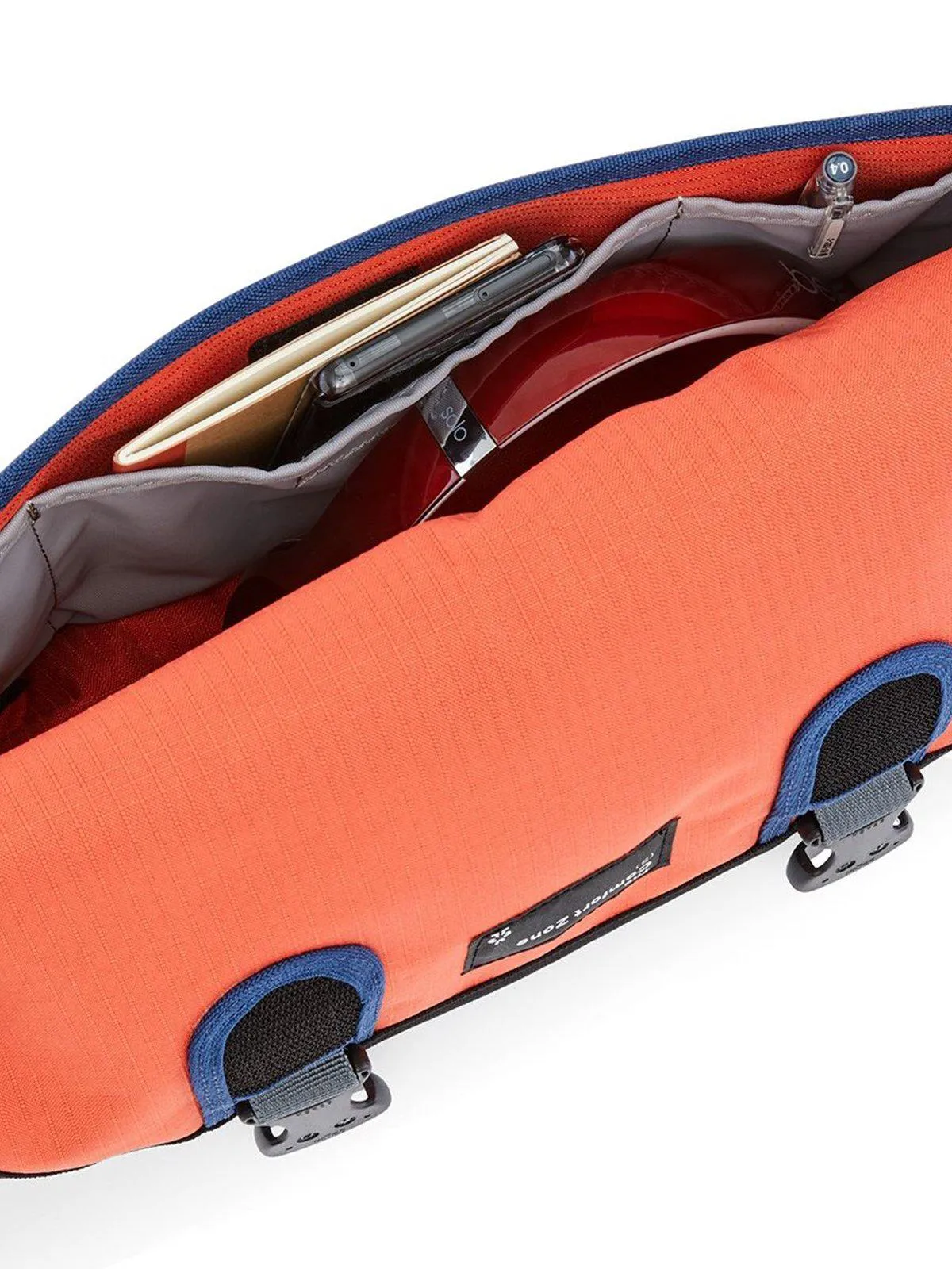 Crumpler Comfort Zone Messenger Bag Small Indigo