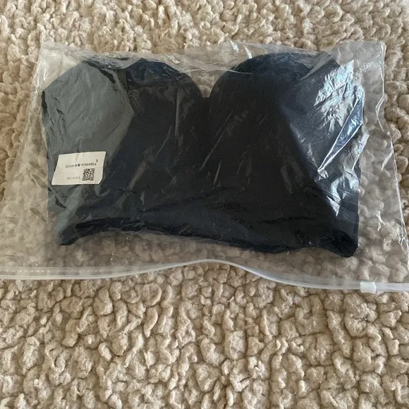 Deep Cup Fashion 38B Black Push Up Hidden Underwire Support Lift Seamless Bra