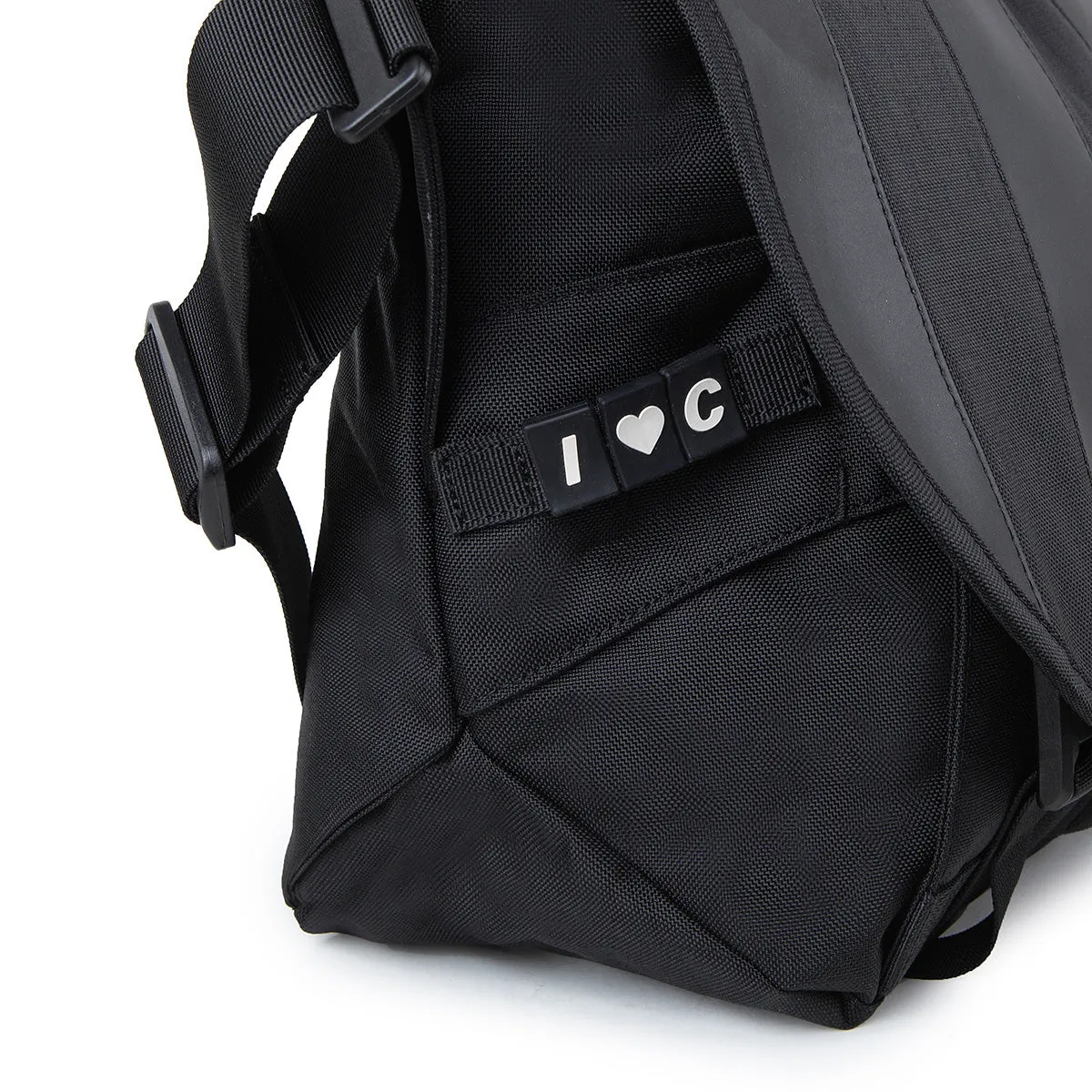 Dinky Di Messenger 16''