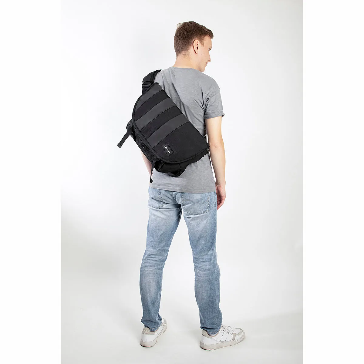 Dinky Di Messenger 16''