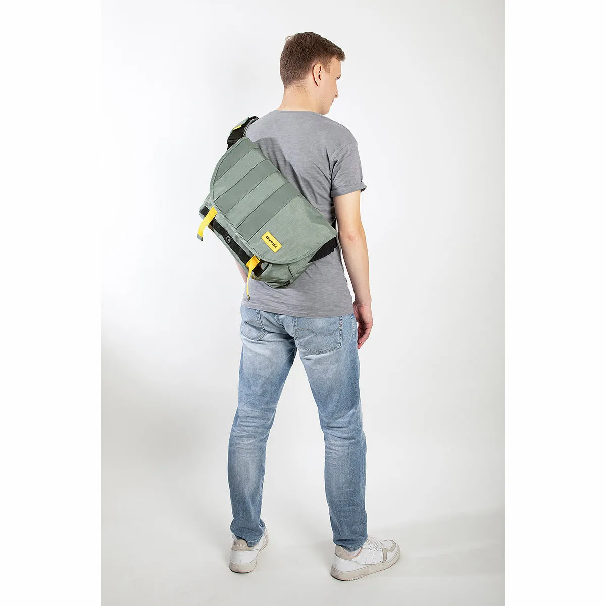 Dinky Di Messenger 16''