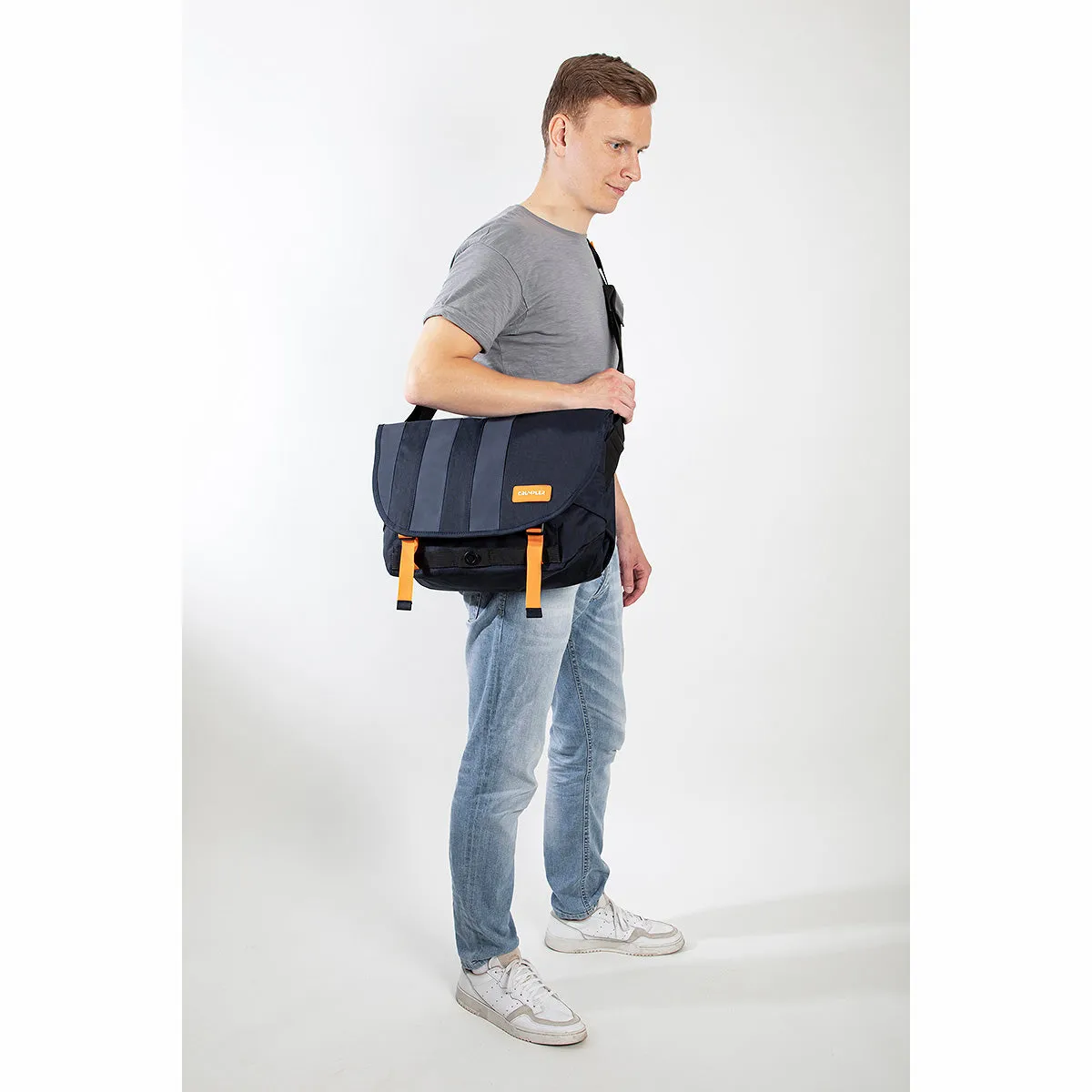Dinky Di Messenger 16''