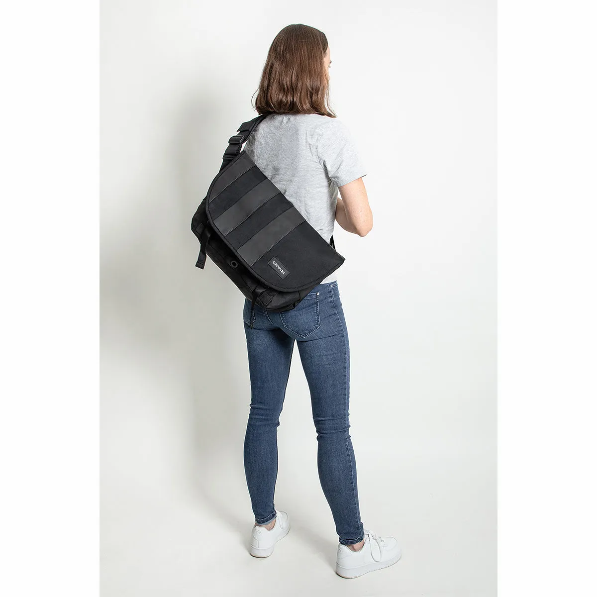 Dinky Di Messenger 16''
