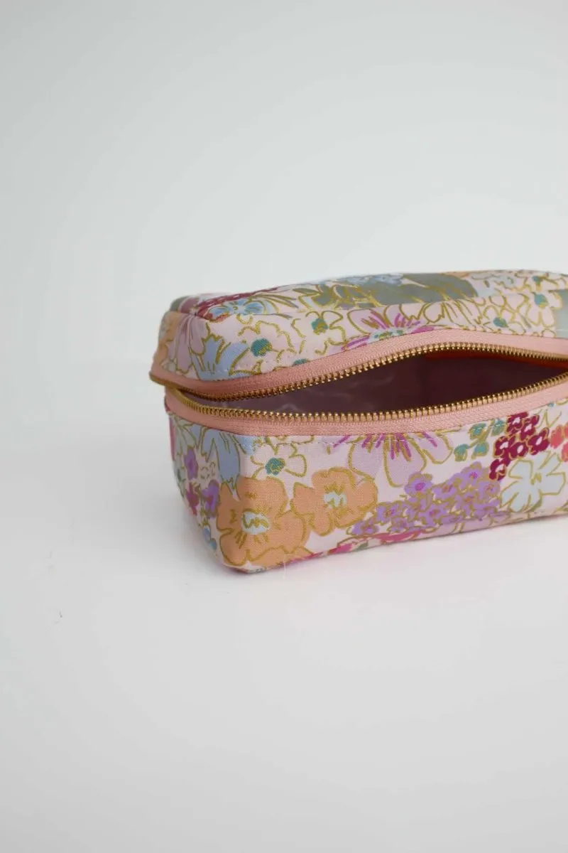 English Rose Canvas Mini Leak-proof Cube with Brush Loops