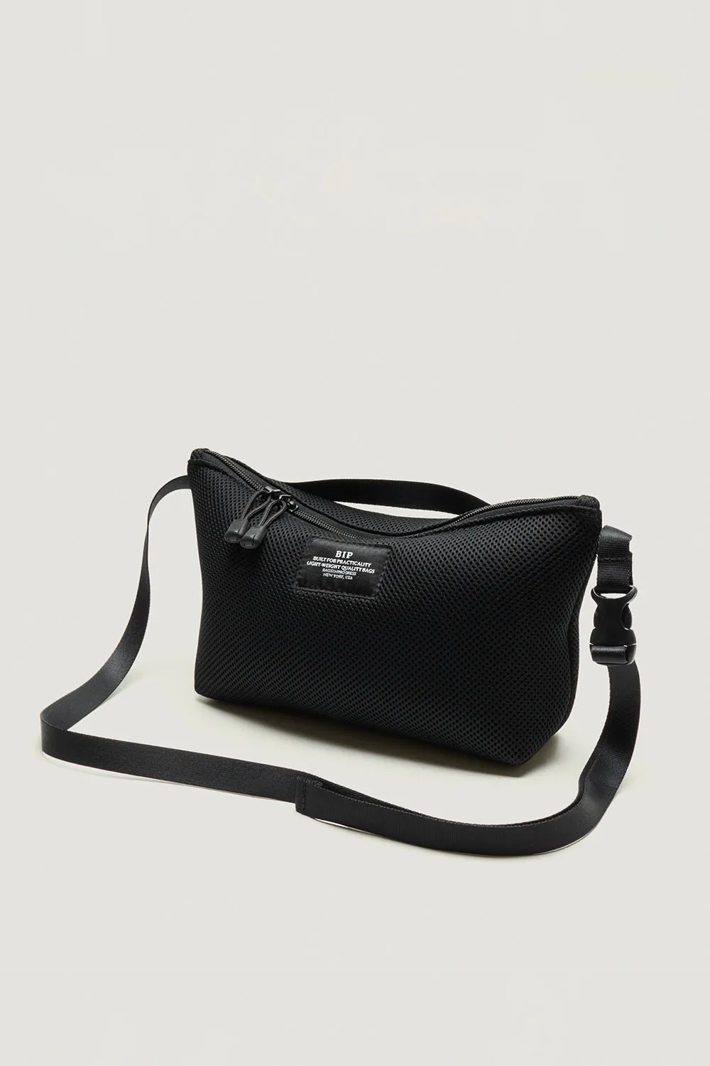 Fannypack Crossbody, Mesh Black