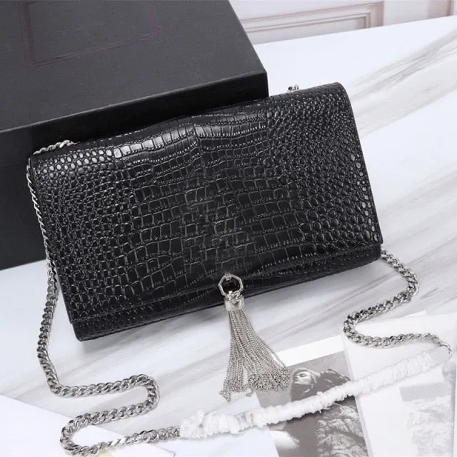Fashion shoulder bags  chain wallet