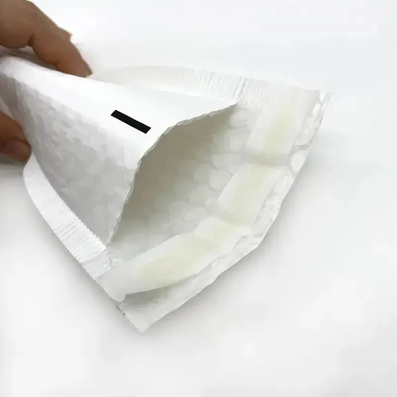 Fully Customisable Compostable Padded Mailers – Sustainable, Stylish, and Uniquely Yours