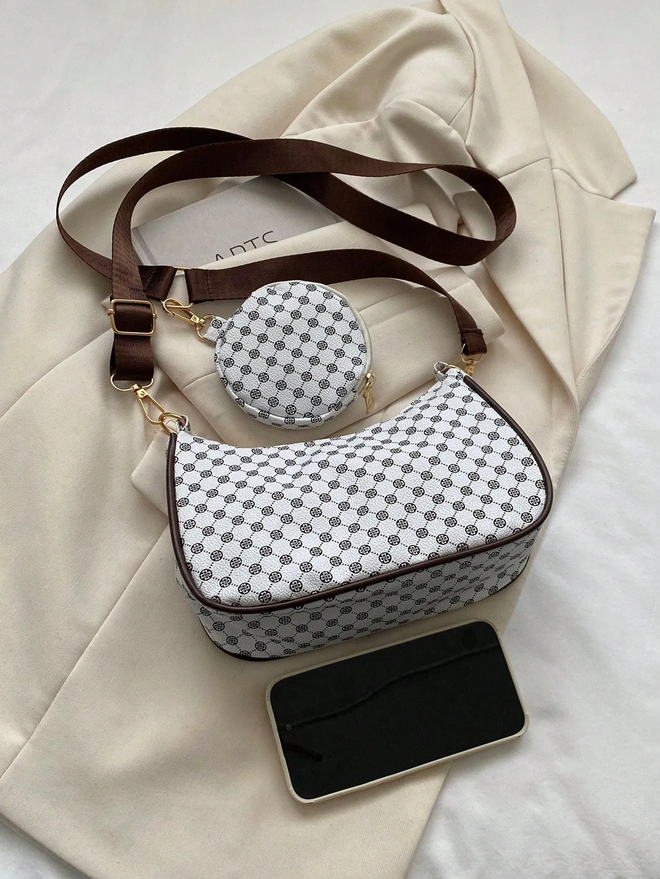 Geometric Print Hobo Bag With Coin Purse - Multicolor