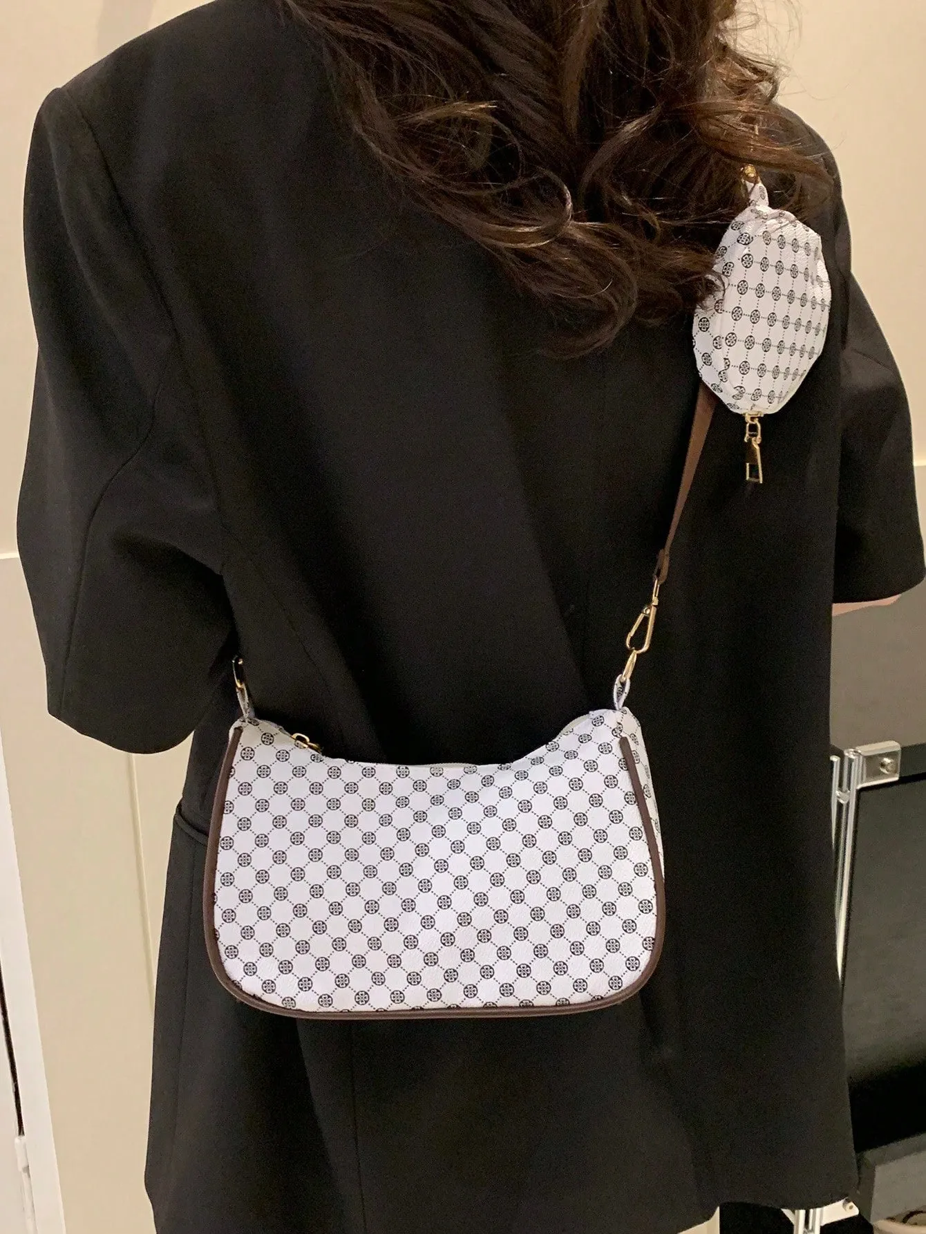 Geometric Print Hobo Bag With Coin Purse - Multicolor