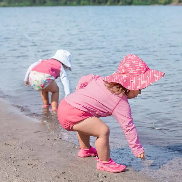 Green Sprout i play - Ruffle Snap Reusable Absorbent Swim Diaper - Pink