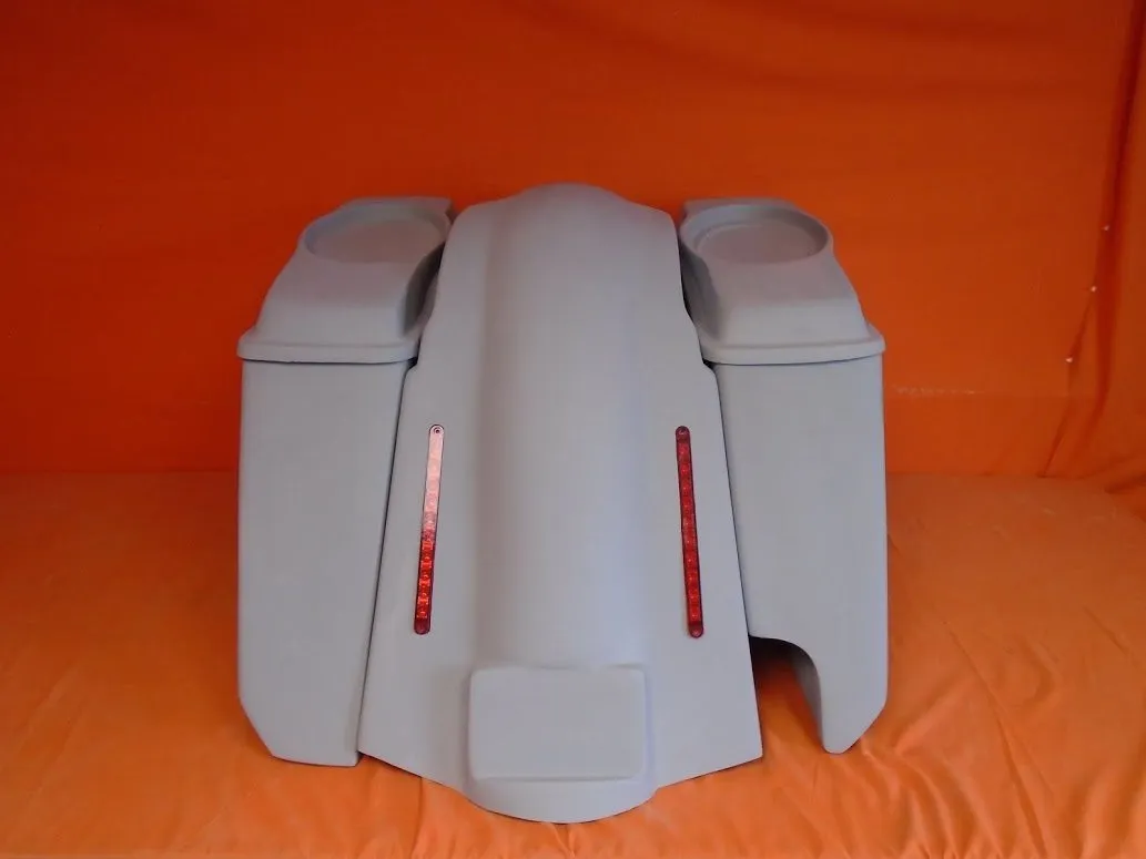 Harley Davidson 5" Heritage Softail Extended Saddlebags 6 x 9 Speaker Lids   LED Fender Right Cutout