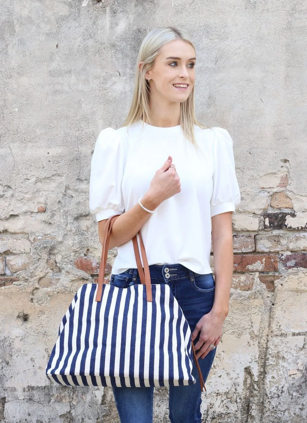 Kapolei Striped Tote in Navy & White