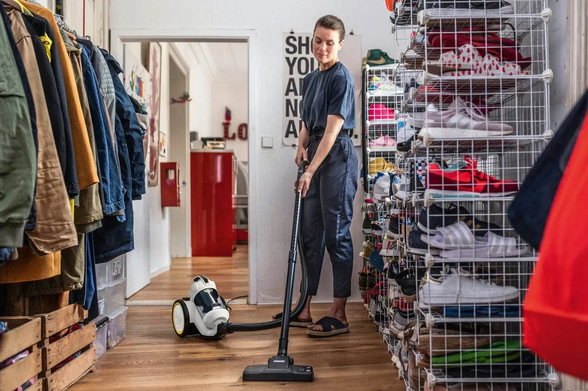 Kärcher Vacuum Cleaner VC 3 Plus 1.198-050.0