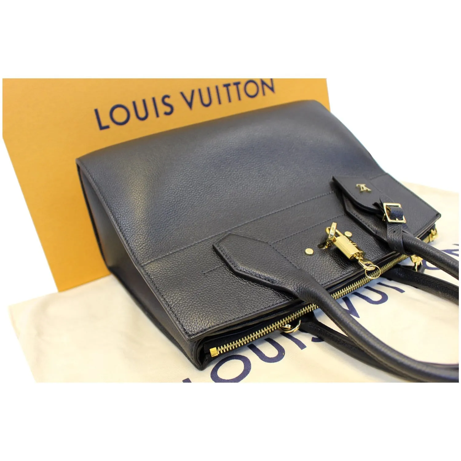LOUIS VUITTON City Steamer MM Noir Black Leather Shoulder Bag