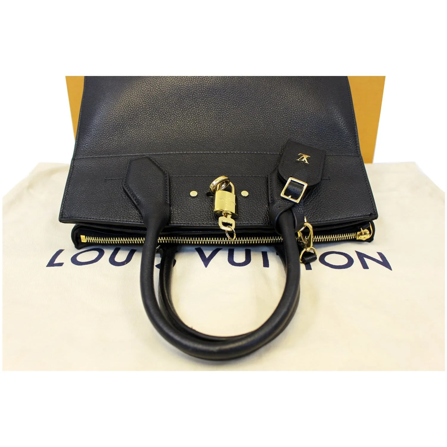 LOUIS VUITTON City Steamer MM Noir Black Leather Shoulder Bag