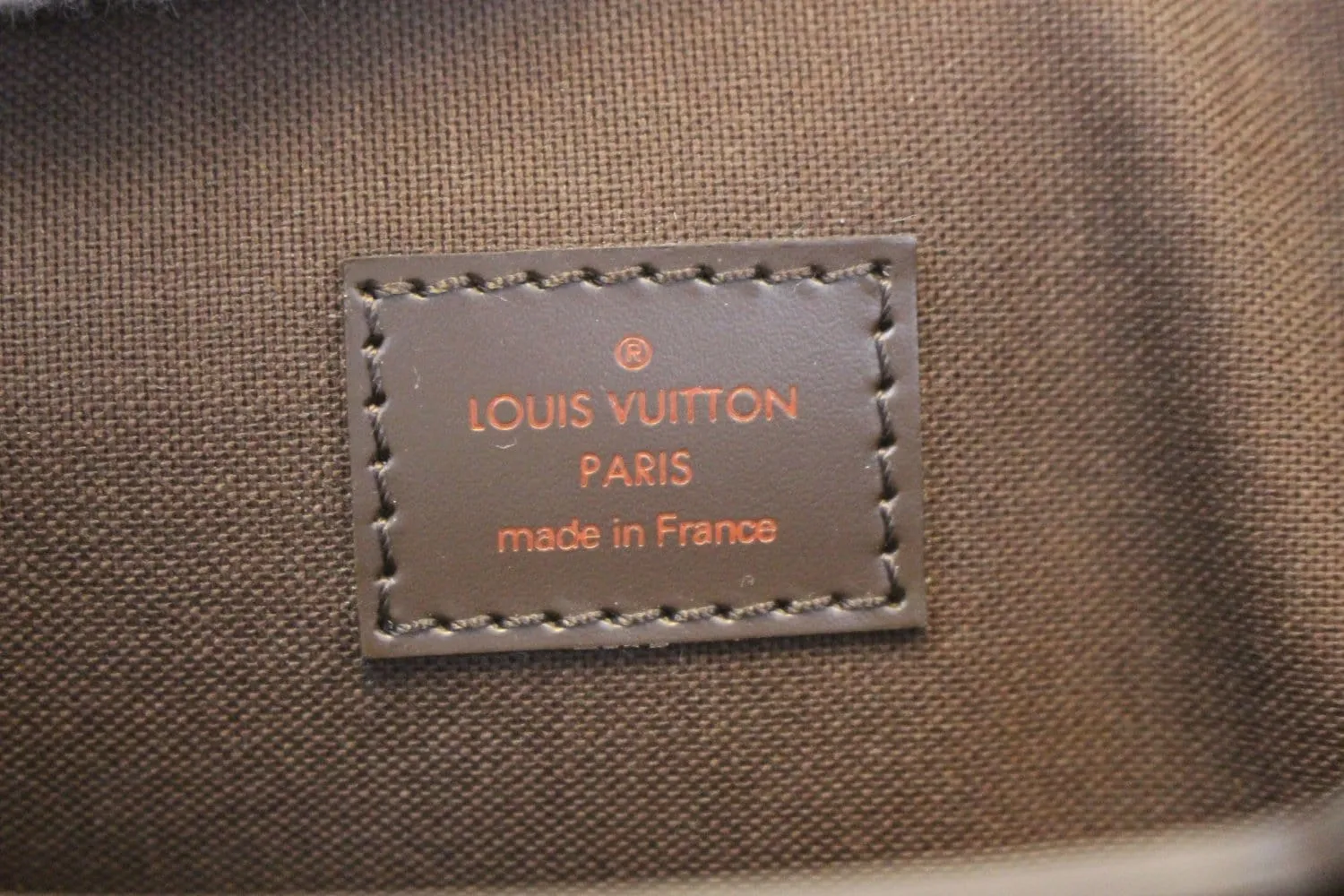 LOUIS VUITTON Damier Ebene Spencer Messenger Bag - Final Call