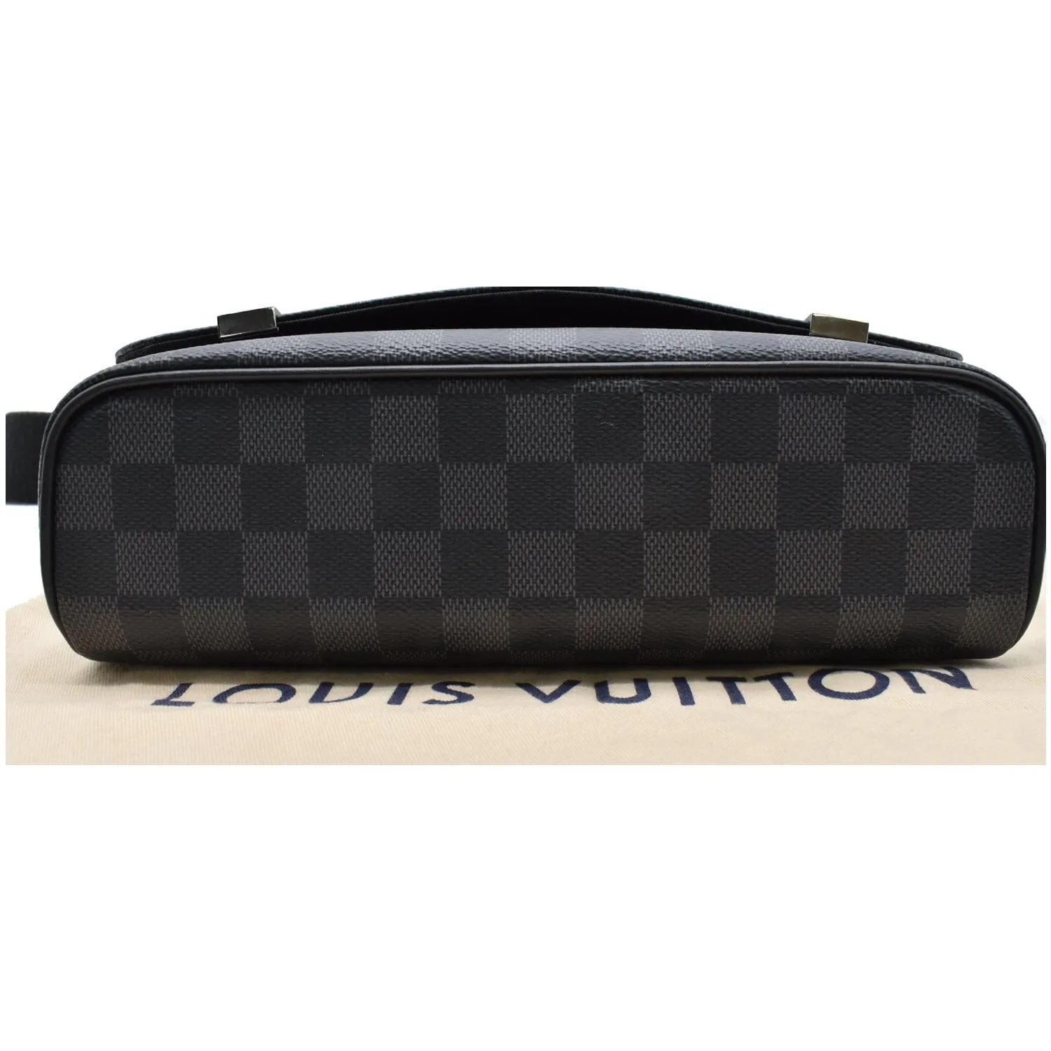 LOUIS VUITTON District PM Damier Graphite Messenger Bag Black
