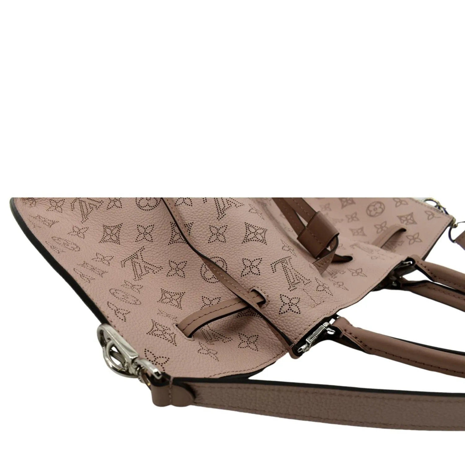 LOUIS VUITTON Girolata Monogram Mahina Leather Shoulder Bag Magnolia