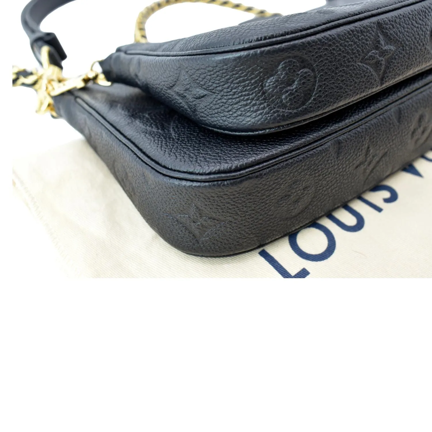 LOUIS VUITTON  Multi Pochette Accessoires Monogram Empreinte Shoulder Bag Black