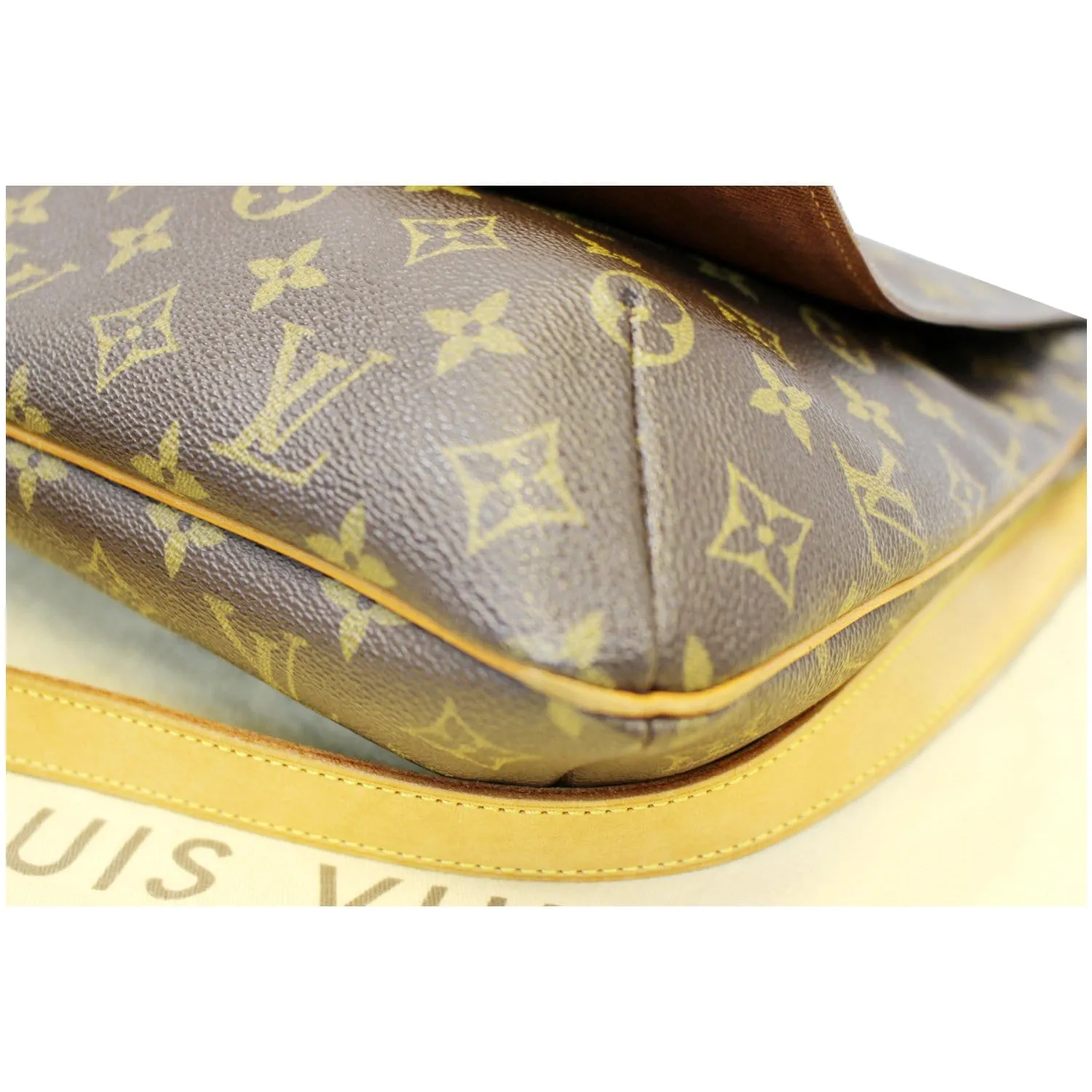LOUIS VUITTON Musette Salsa GM Monogram Canvas Crossbody Bag