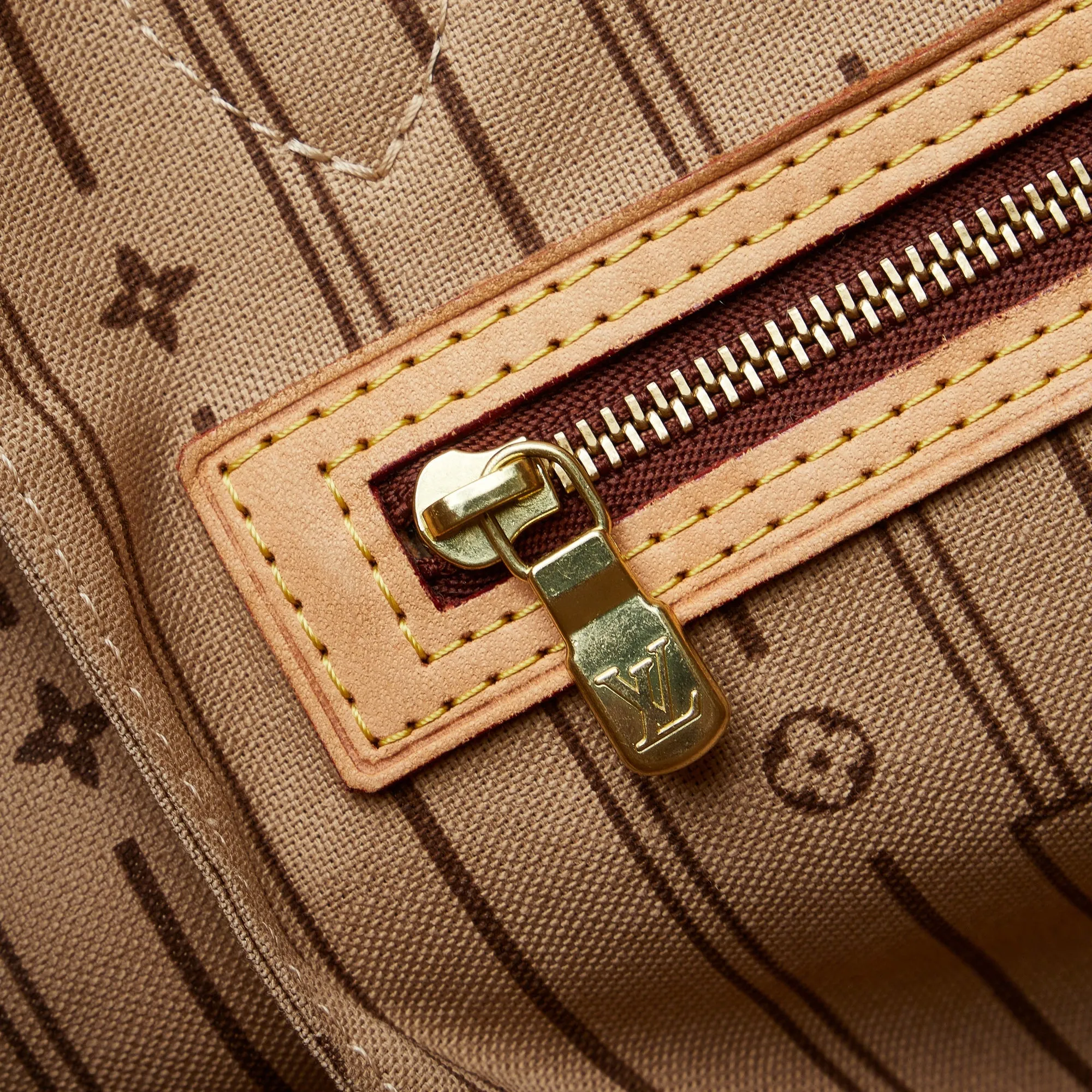 Louis Vuitton Neverfull MM Monogram Canvas