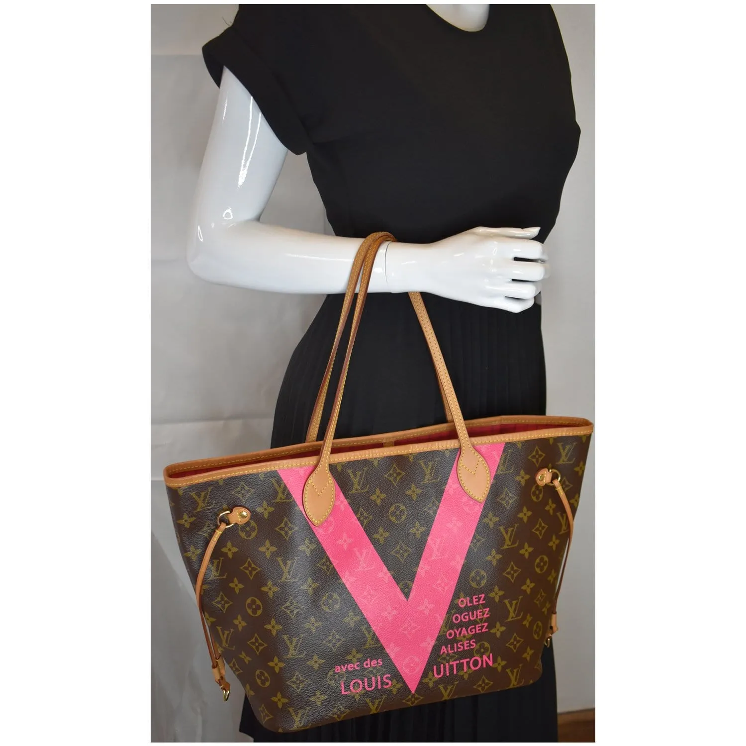 LOUIS VUITTON Neverfull MM V Grenade Monogram Canvas Shoulder Bag Brown