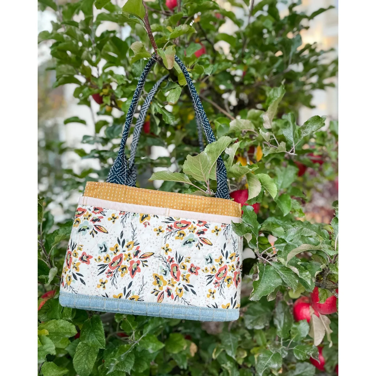 Maggie Poppins Tote Bag Pattern - PDF