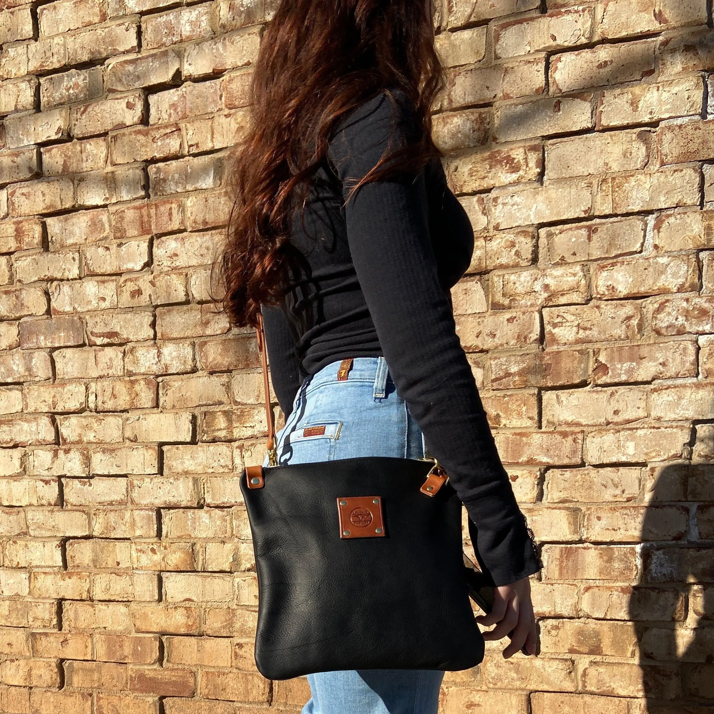Mini Leather Messenger in Black