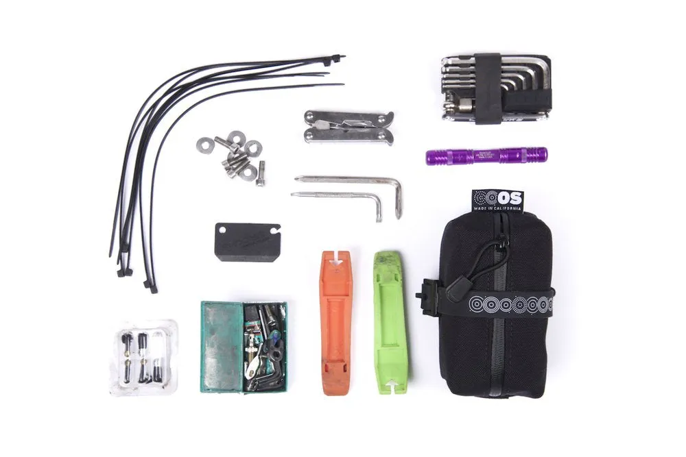 OUTER SHELL Mini Saddlebag