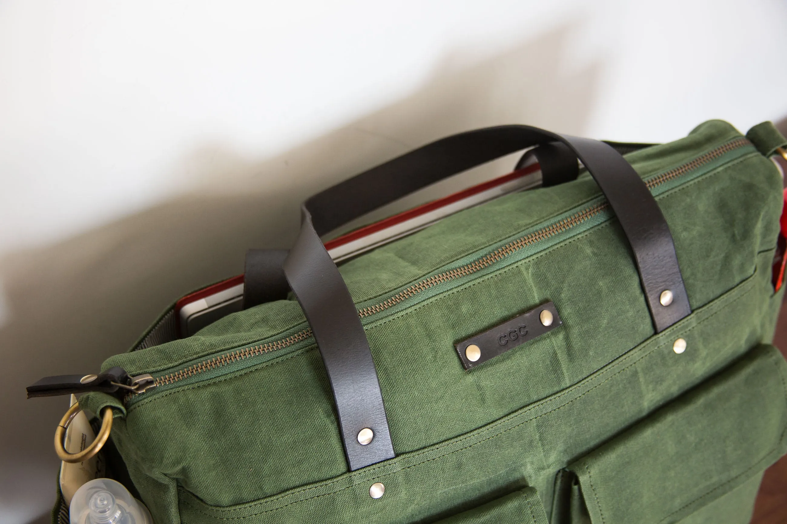 Pipa 11 Pocket Crossbody Diaper Bag Tote in Pecan Brown | Waxed Canvas & Leather