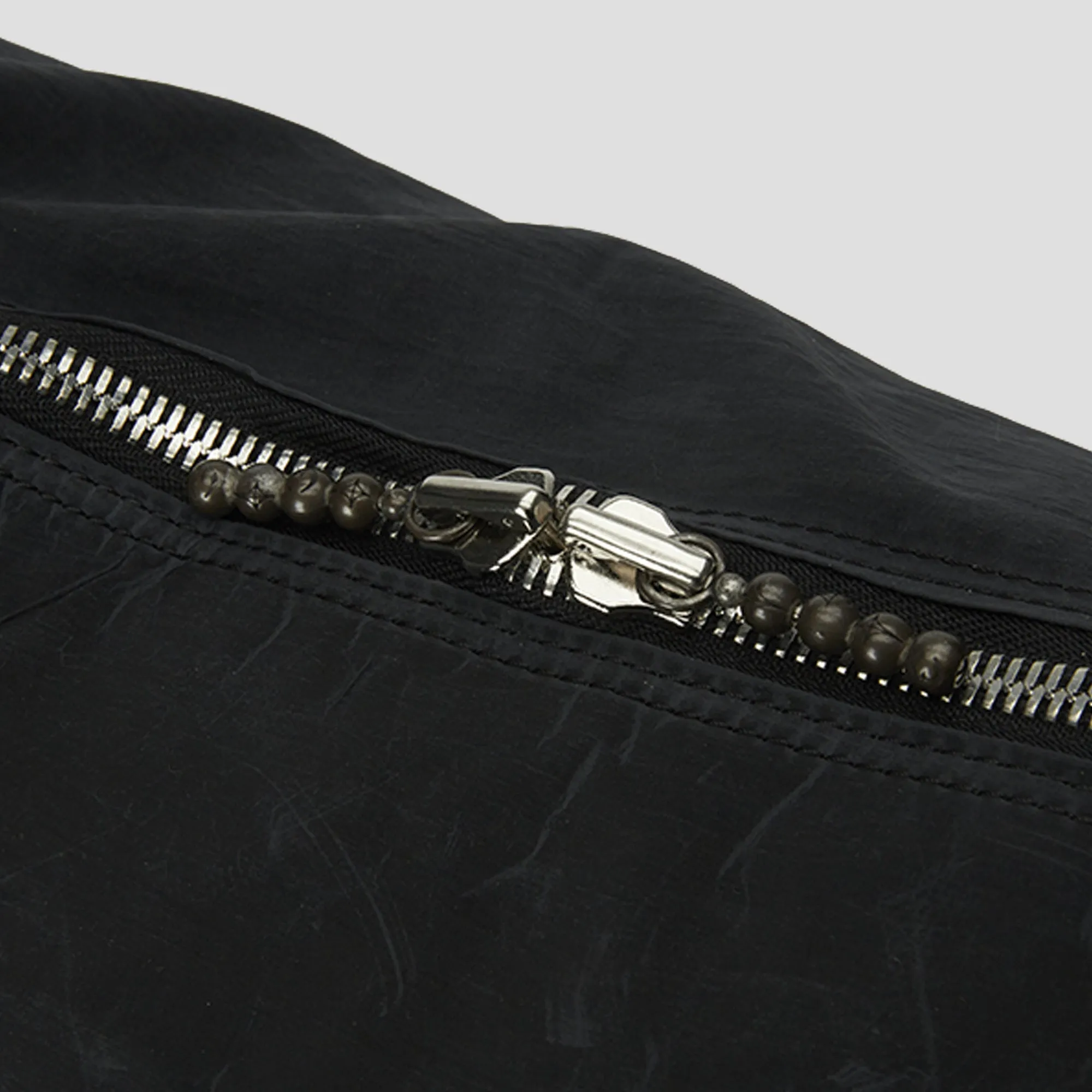 SCARRED BIO ARMY MESSENGER BAG