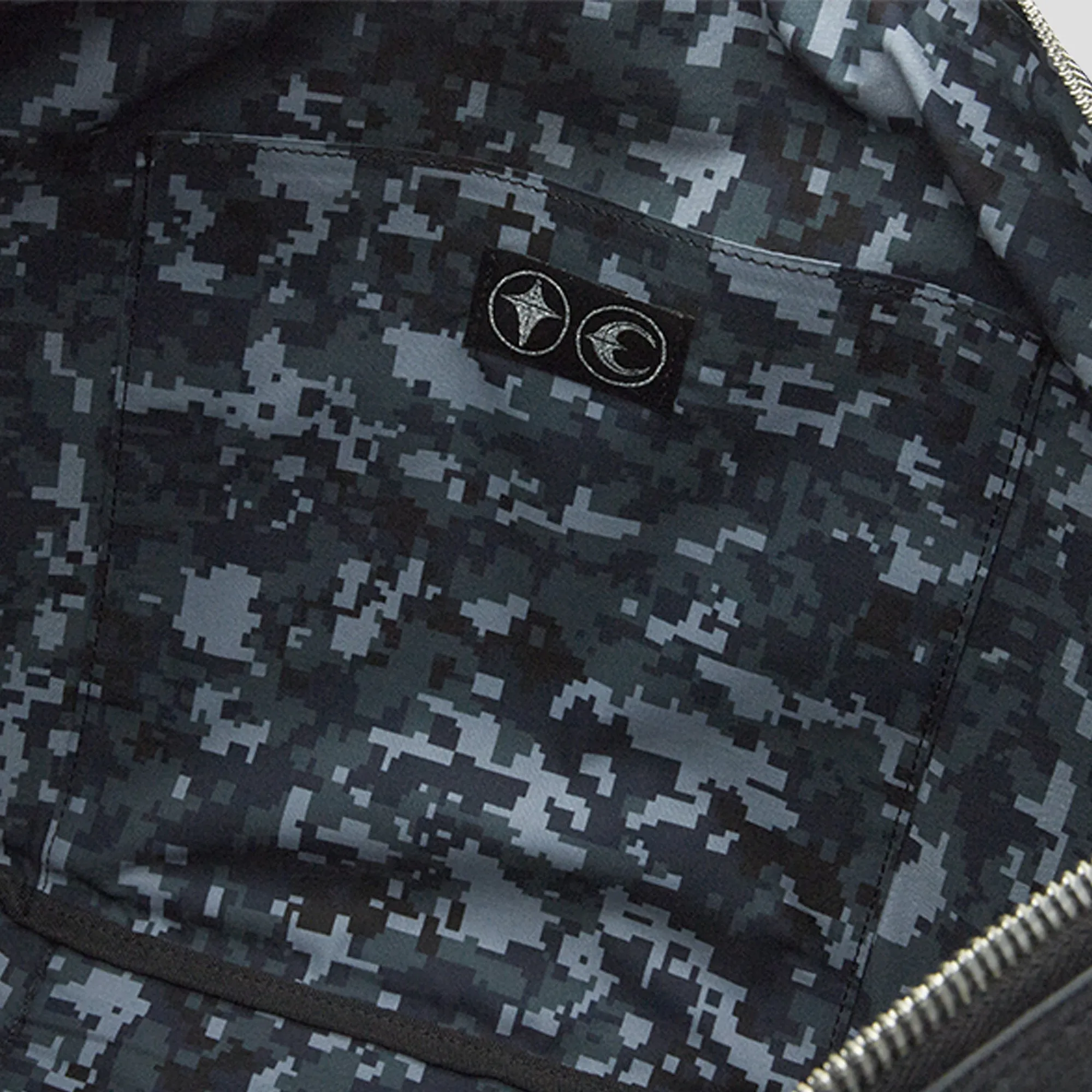 SCARRED BIO ARMY MESSENGER BAG