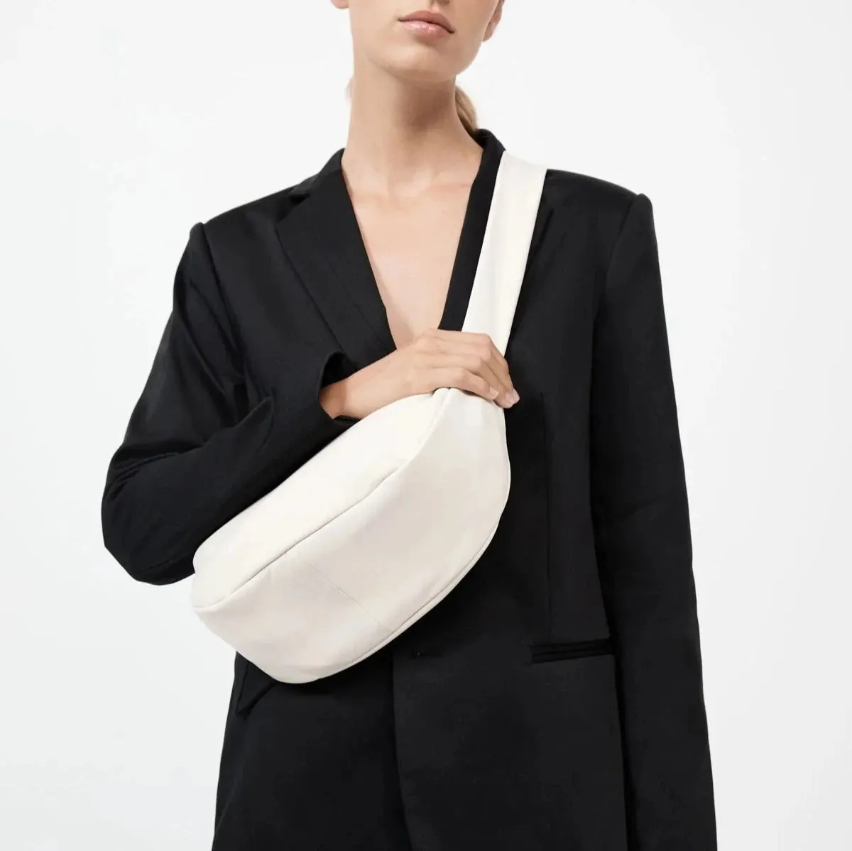 SOFT CRESCENT BAG - TOFU