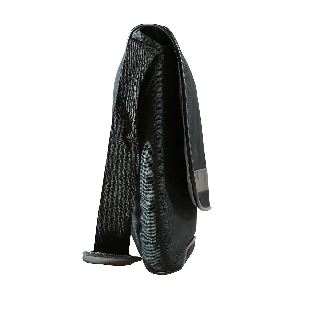 Stylish Nylon Messenger Bag