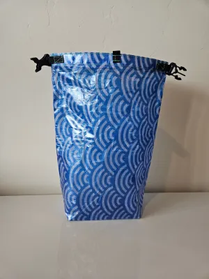 Superlight Small Dry Bag - Waves Dyneema