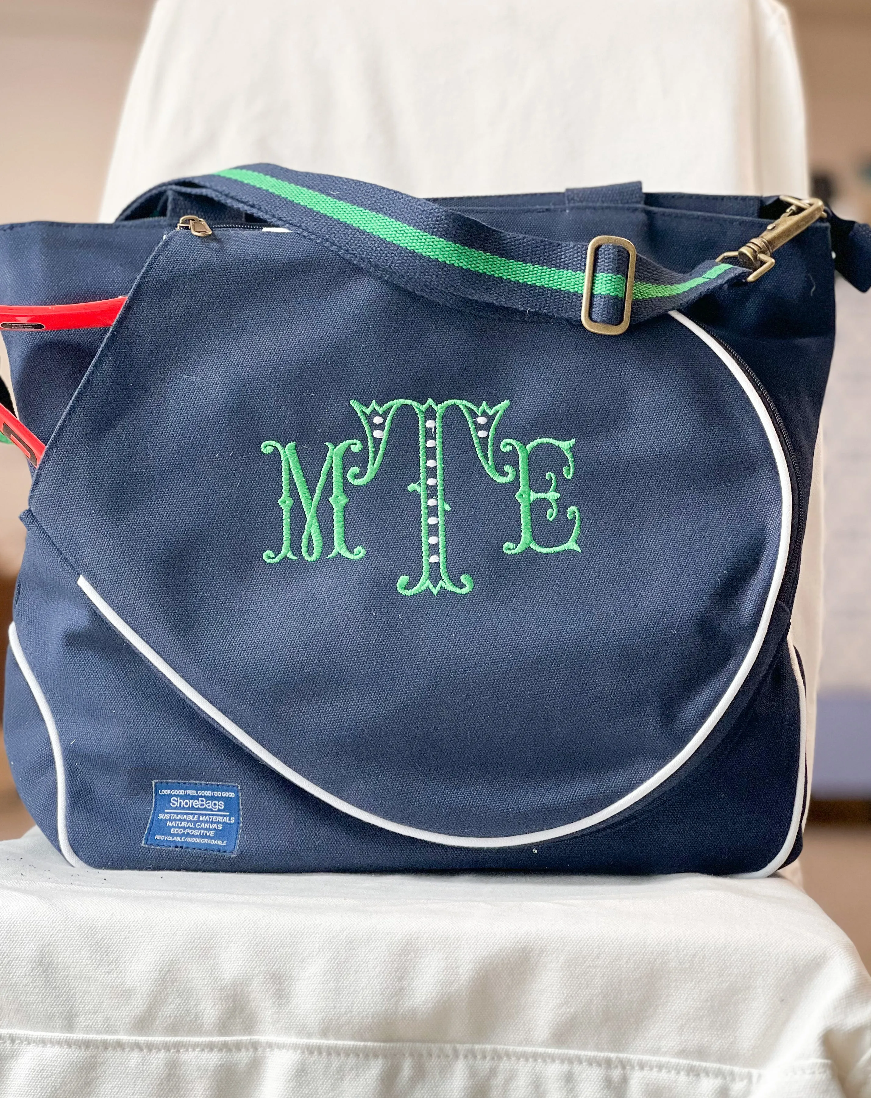 Tennis bag