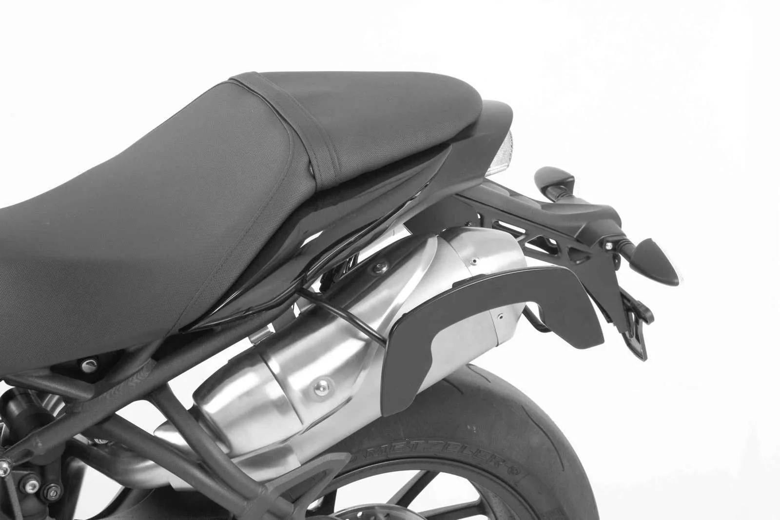Triumph Speed Triple 1050 Carrier - Sidecases "C-Bow"