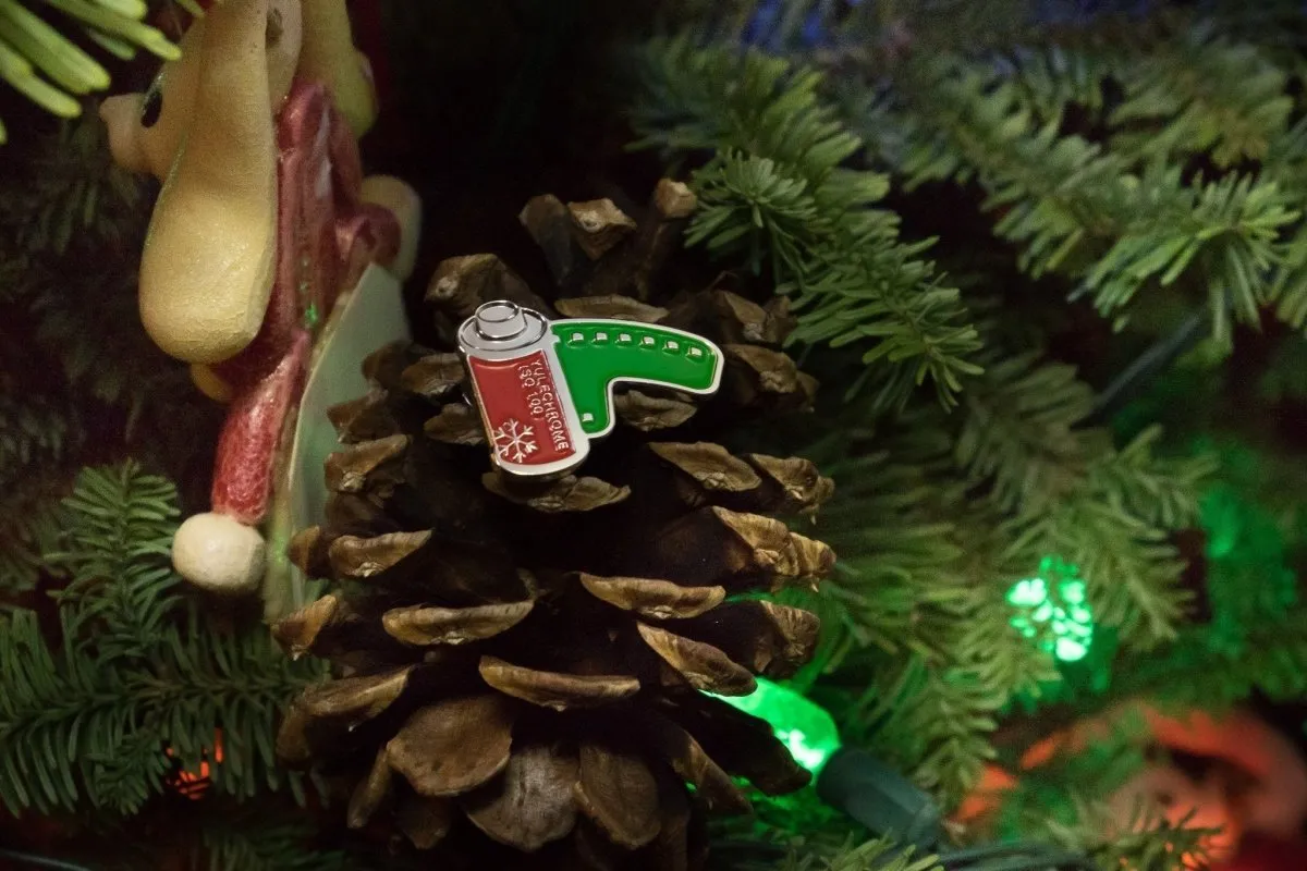 Yulechrome 100 - Film Photography Pin