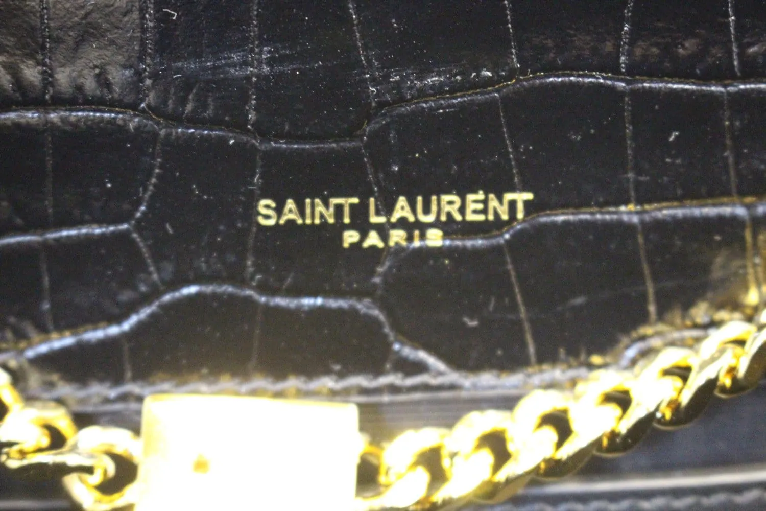 YVES SAINT LAURENT Crocodile Black Leather Gold Chain Clutch Crossbody Bag