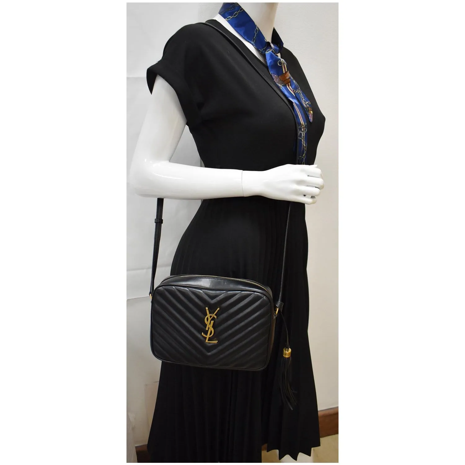 YVES SAINT LAURENT Lou Leather Camera Crossbody Bag Black